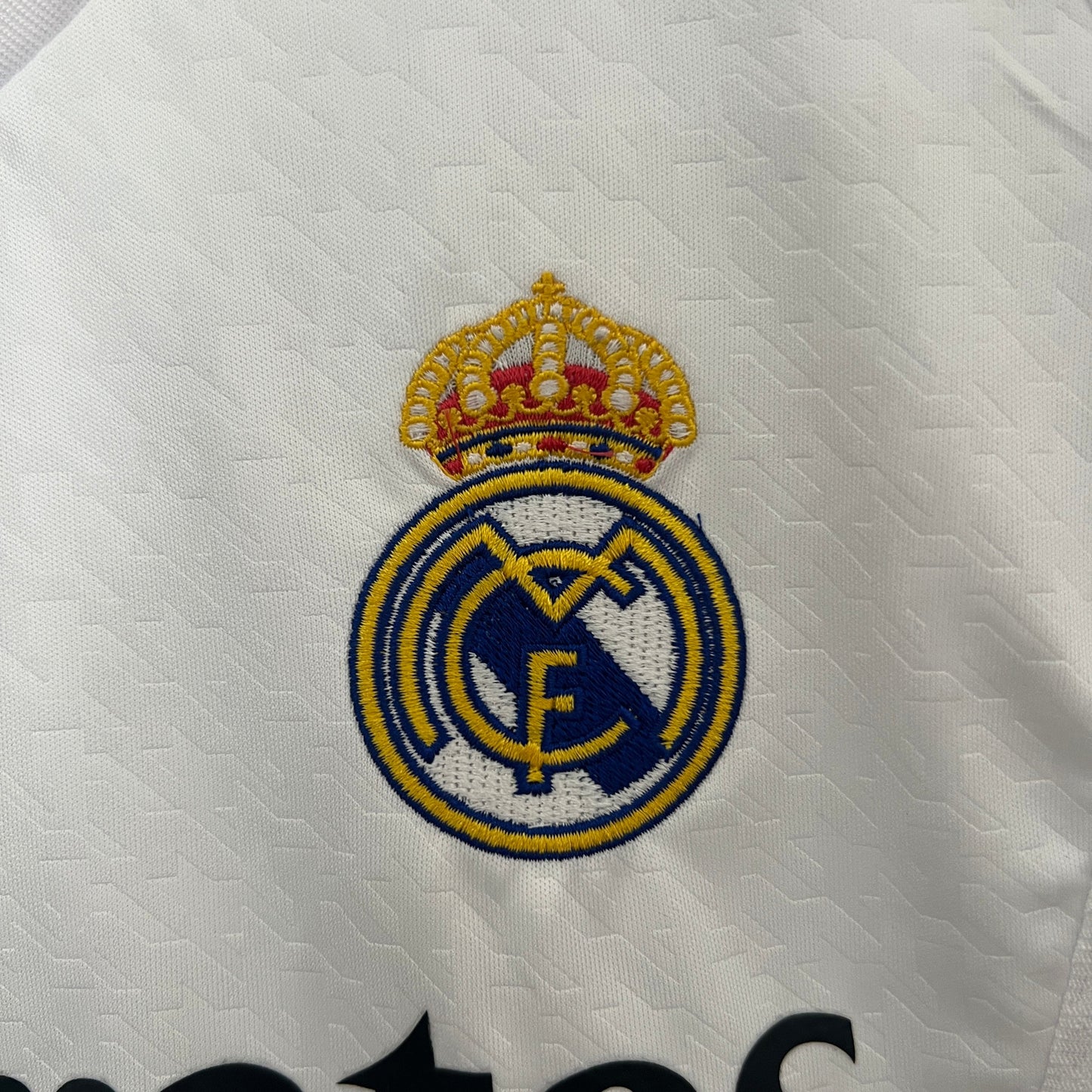 Real Madrid 24/25 Kids Home (Free Personalisation)