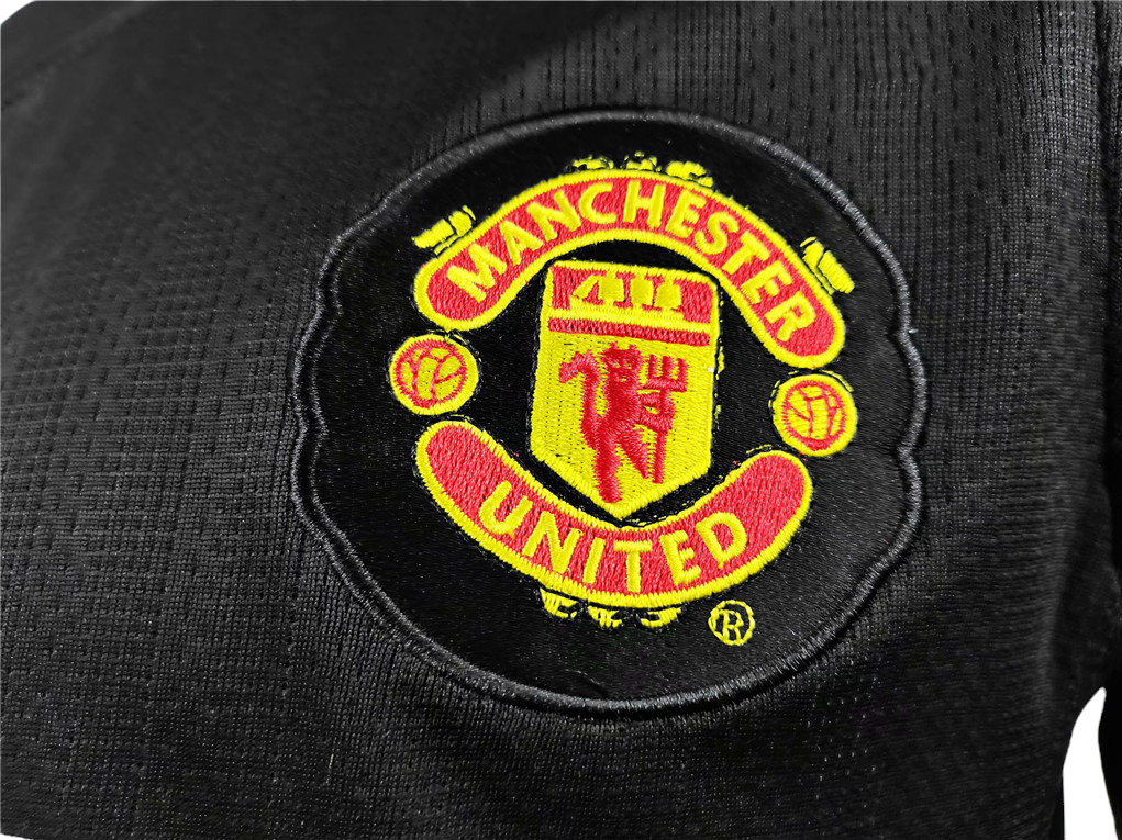 MANCHESTER UNITED RETRO 07/08 BLACK (Free Personalisation)