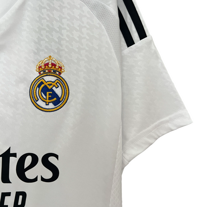 Real Madrid 24/25 Home (Free Personalisation)