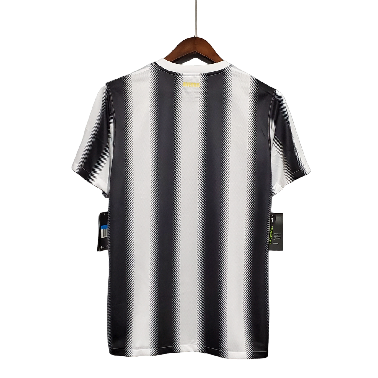 Juventus Retro 2011/12 Home (Free Personalisation)
