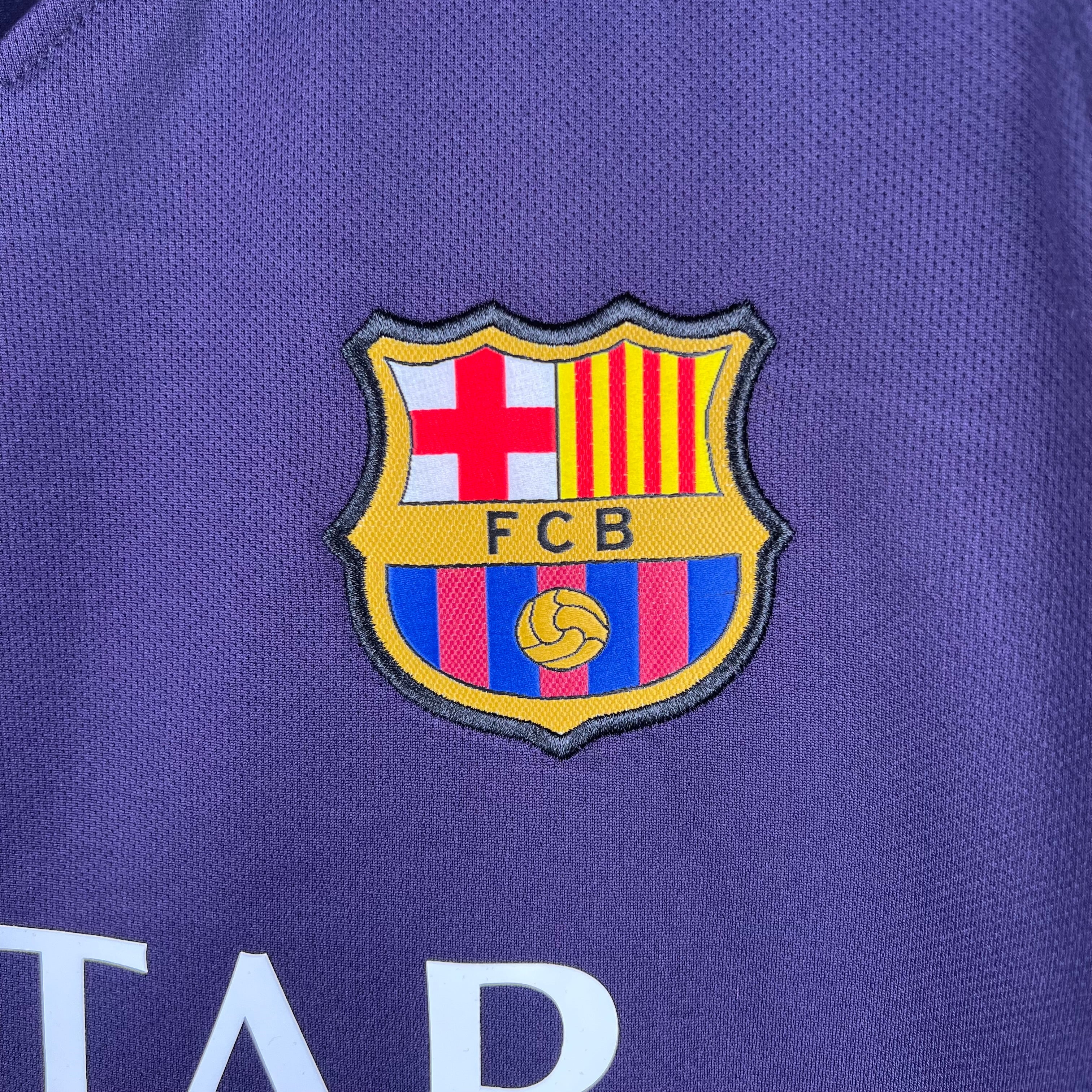 Barcelona Retro 16/17 Away (Free Personalisation)