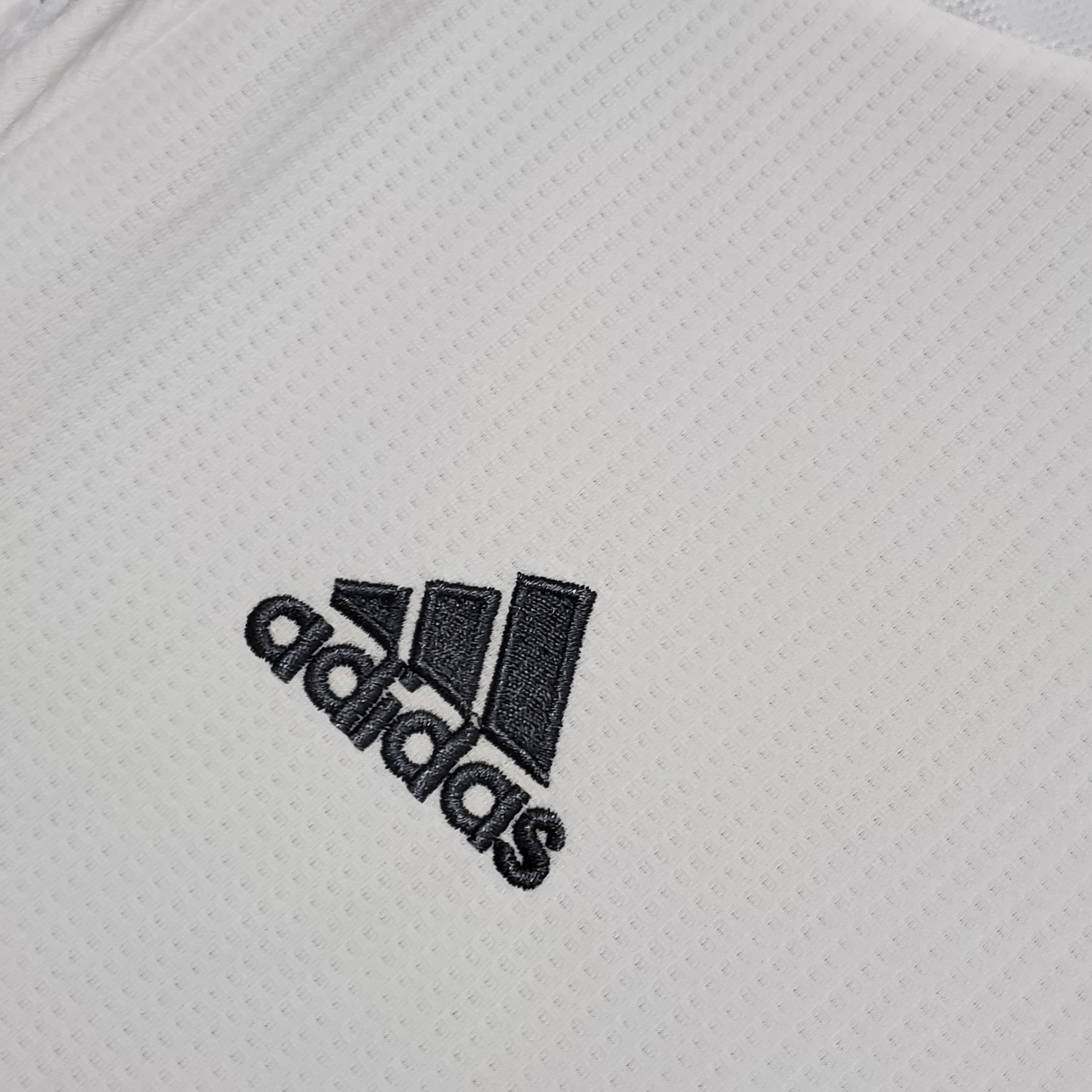 Real Madrid Retro 2015/16 Home (Free Personalisation)