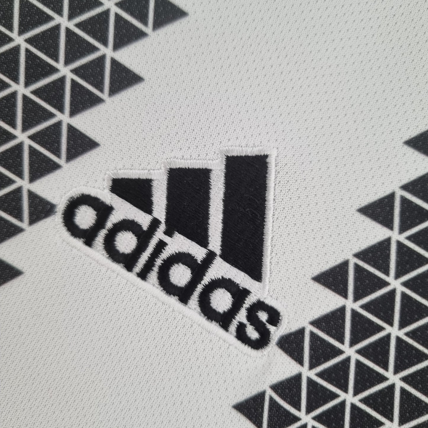 Juventus 2022/23 Home (Free Personalisation)