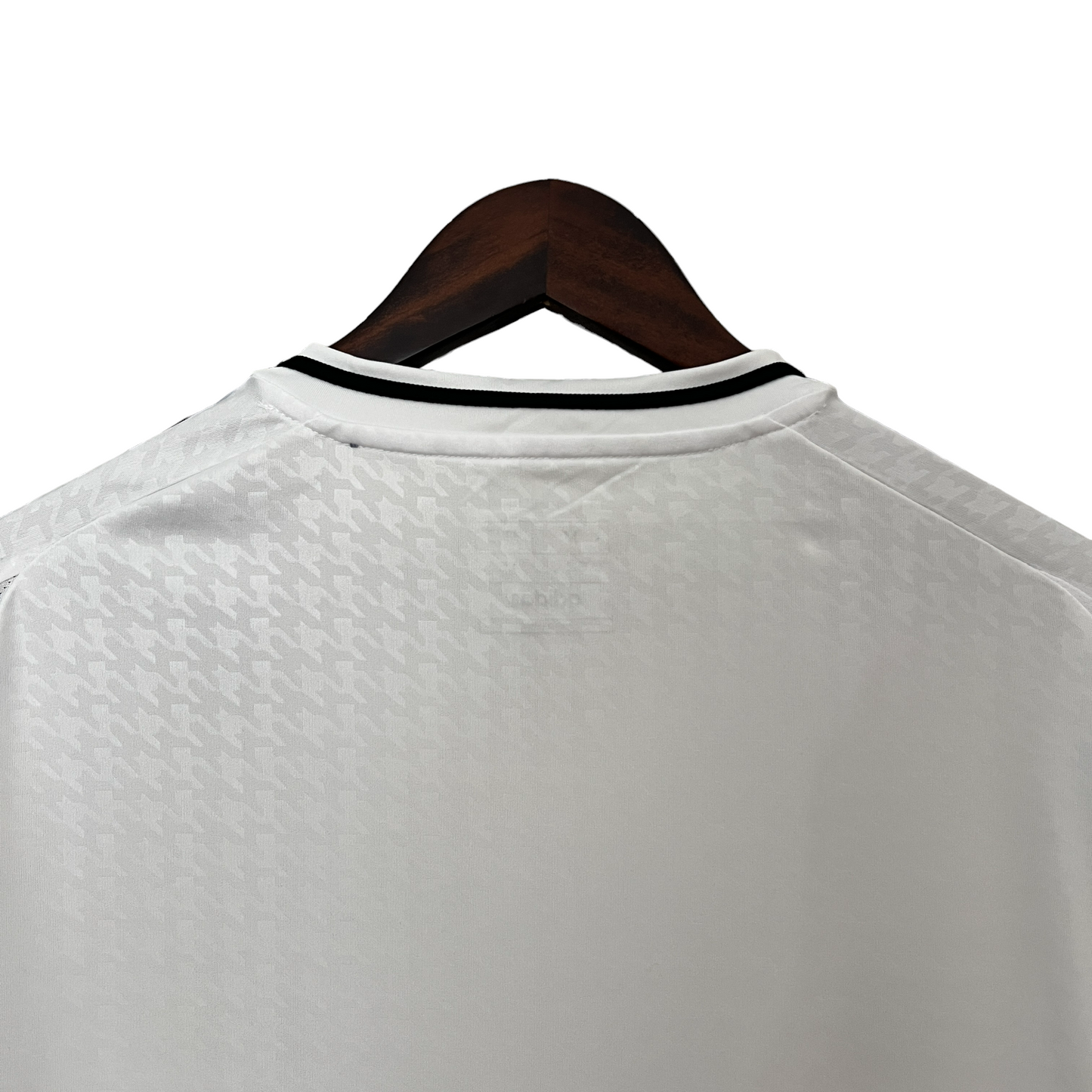 Real Madrid 24/25 Home (Free Personalisation)