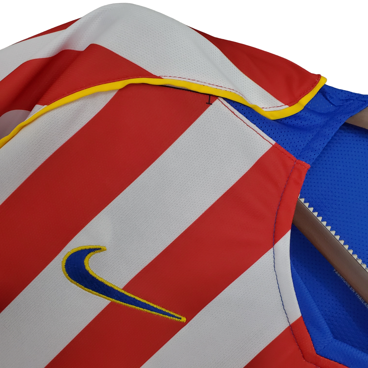 Atletico Madrid Retro 04/05 home (Free Personalisation)