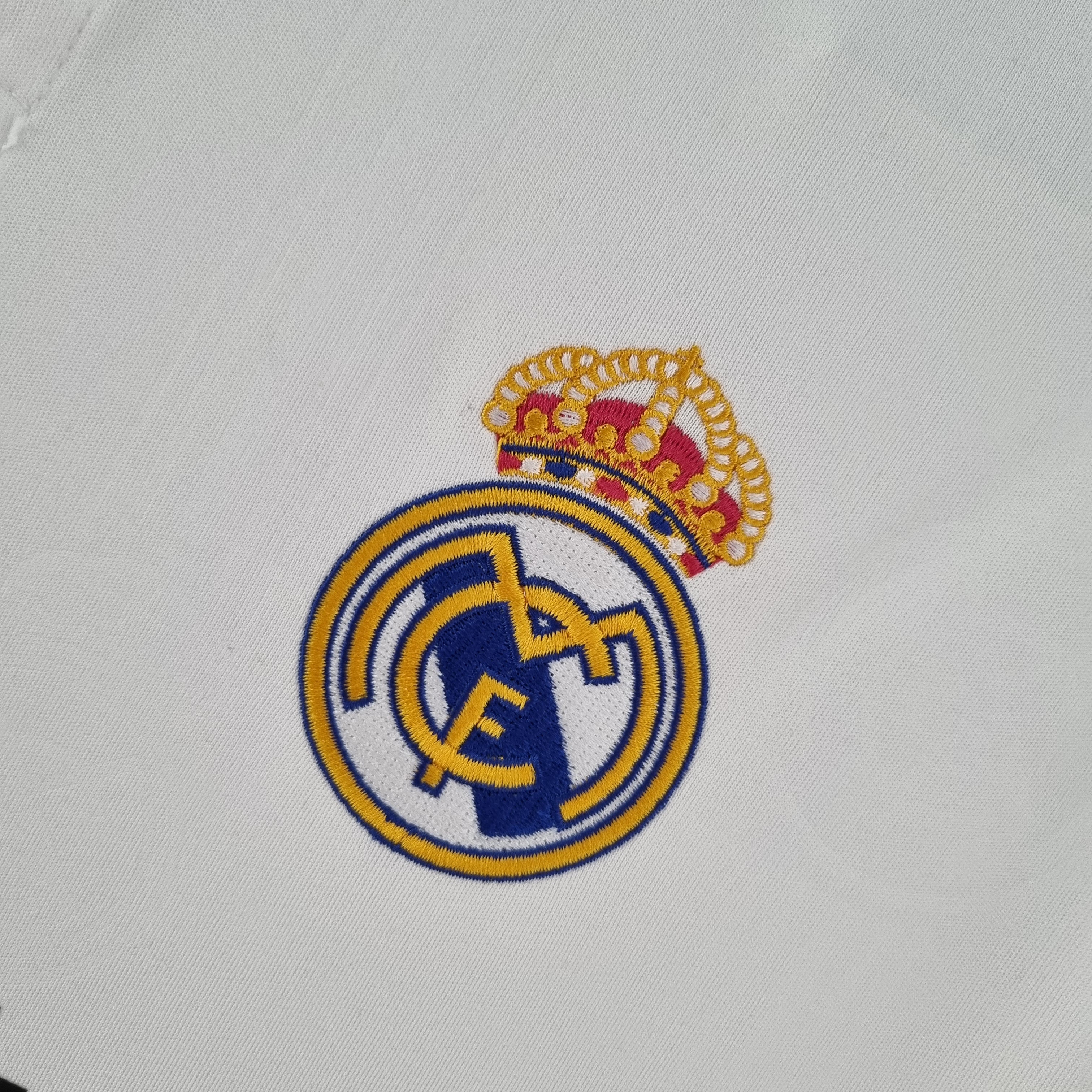 Real Madrid 2022/23 Home (Free Personalisation)