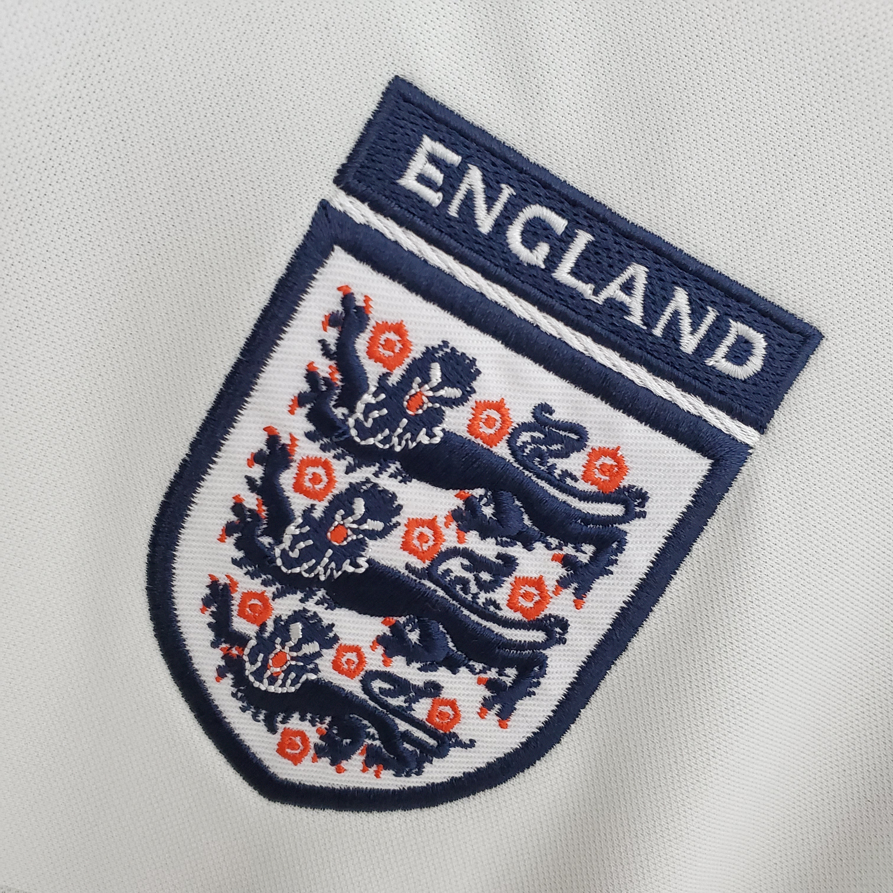 England Retro 2000 Home (Free Personalisation)