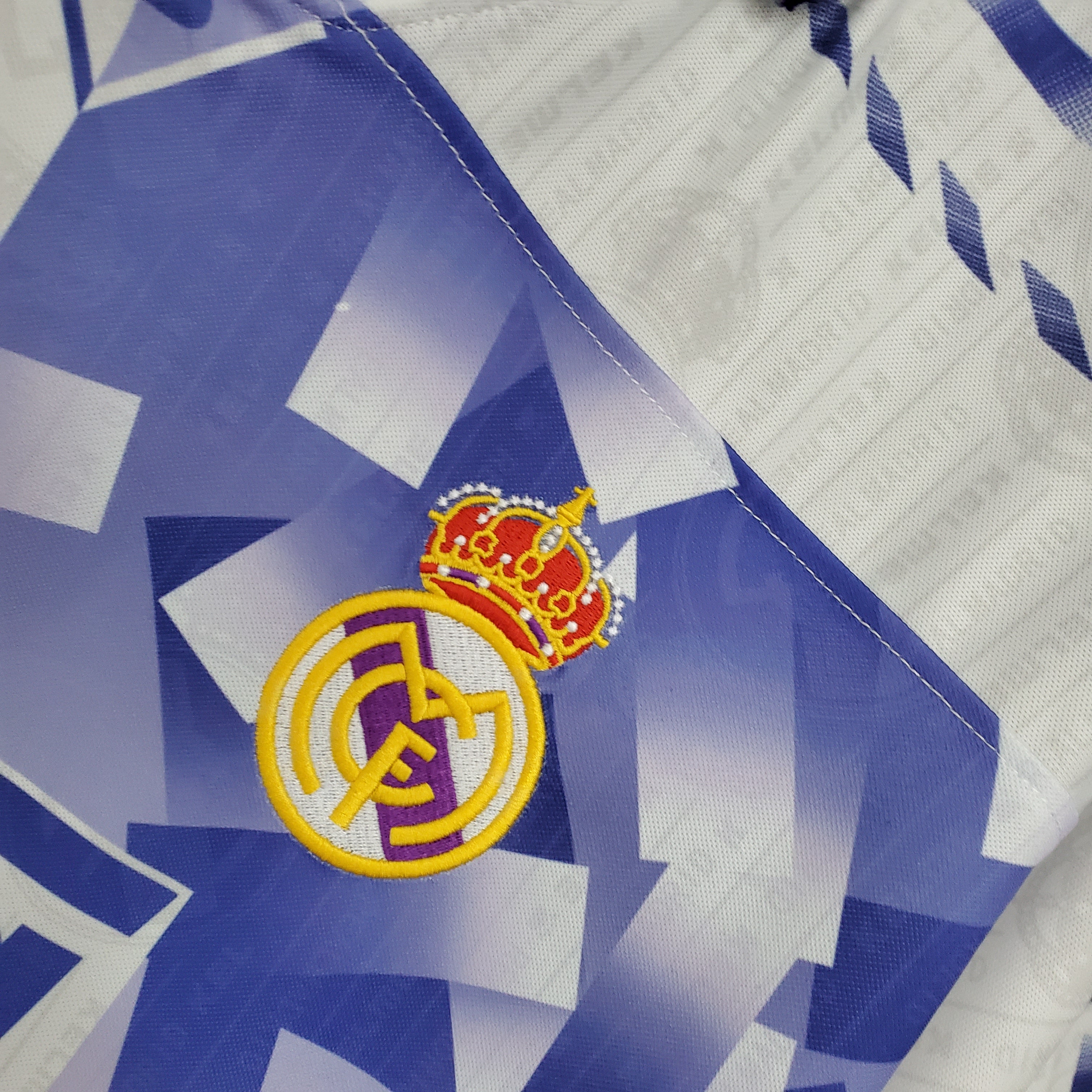 Real Madrid Retro 1996/97 Third Away (Free Personalisation)