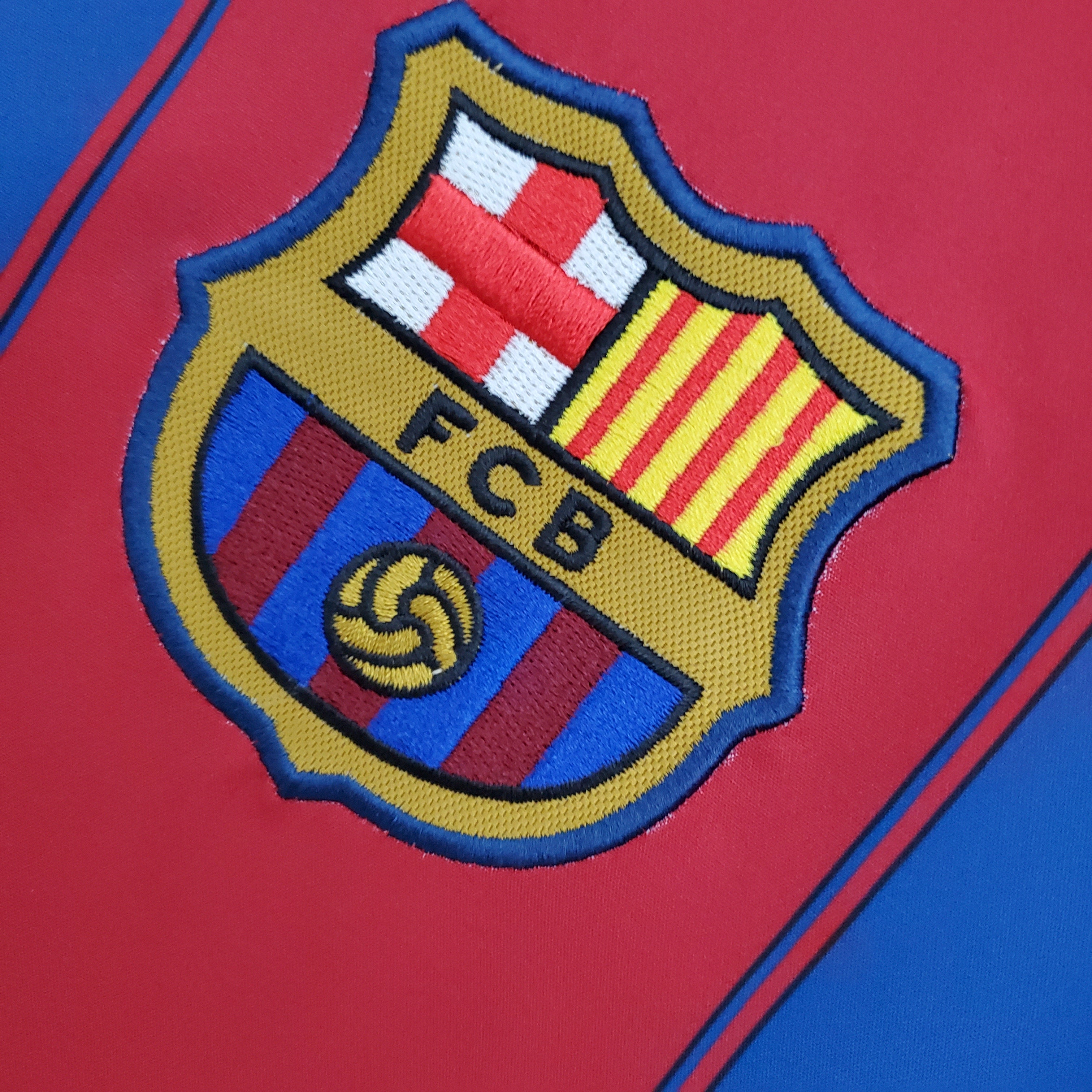 Barcelona Retro 03/04 Home (Free Personalisation)