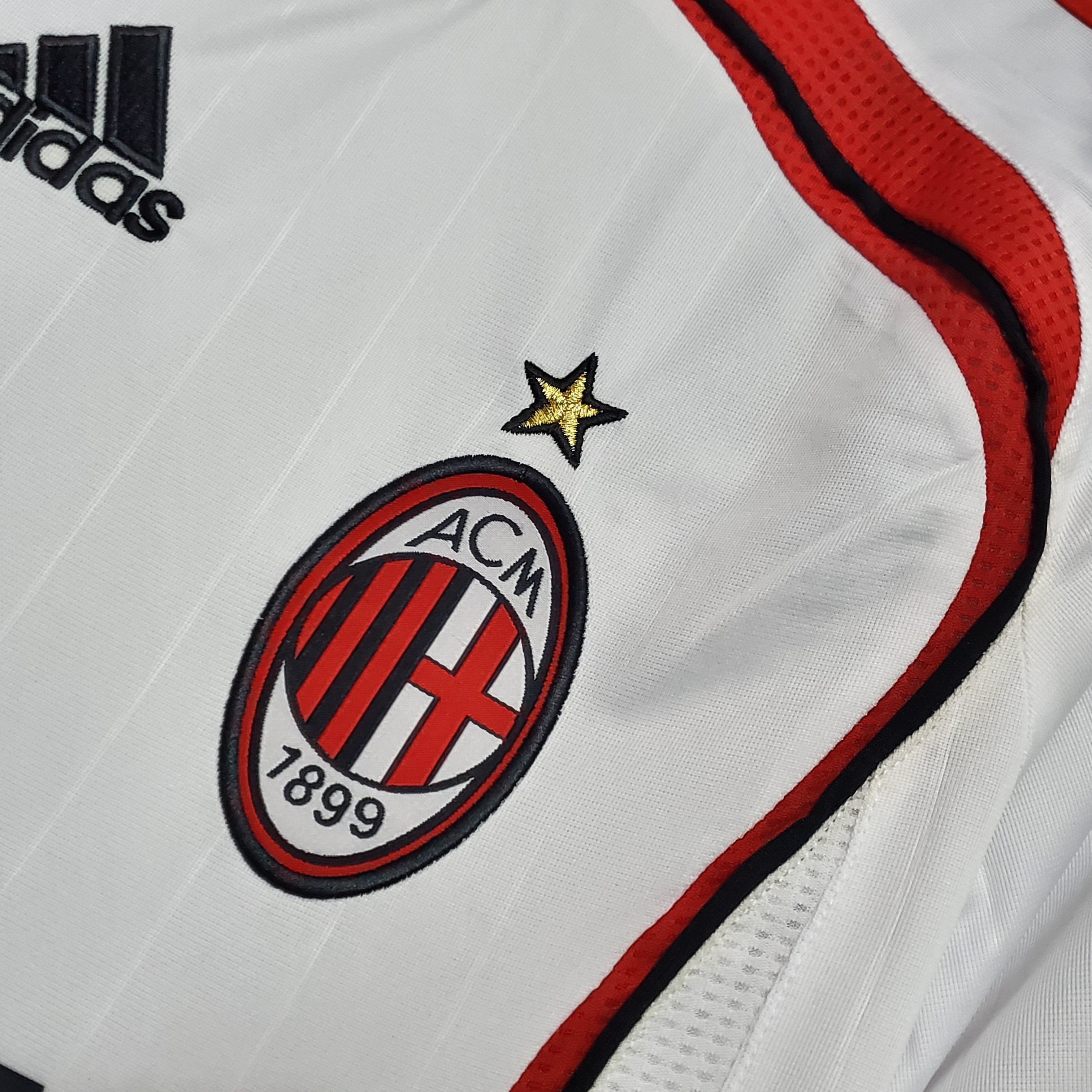 AC Milan Retro 2006/07 AWAY (Free Personalisation)