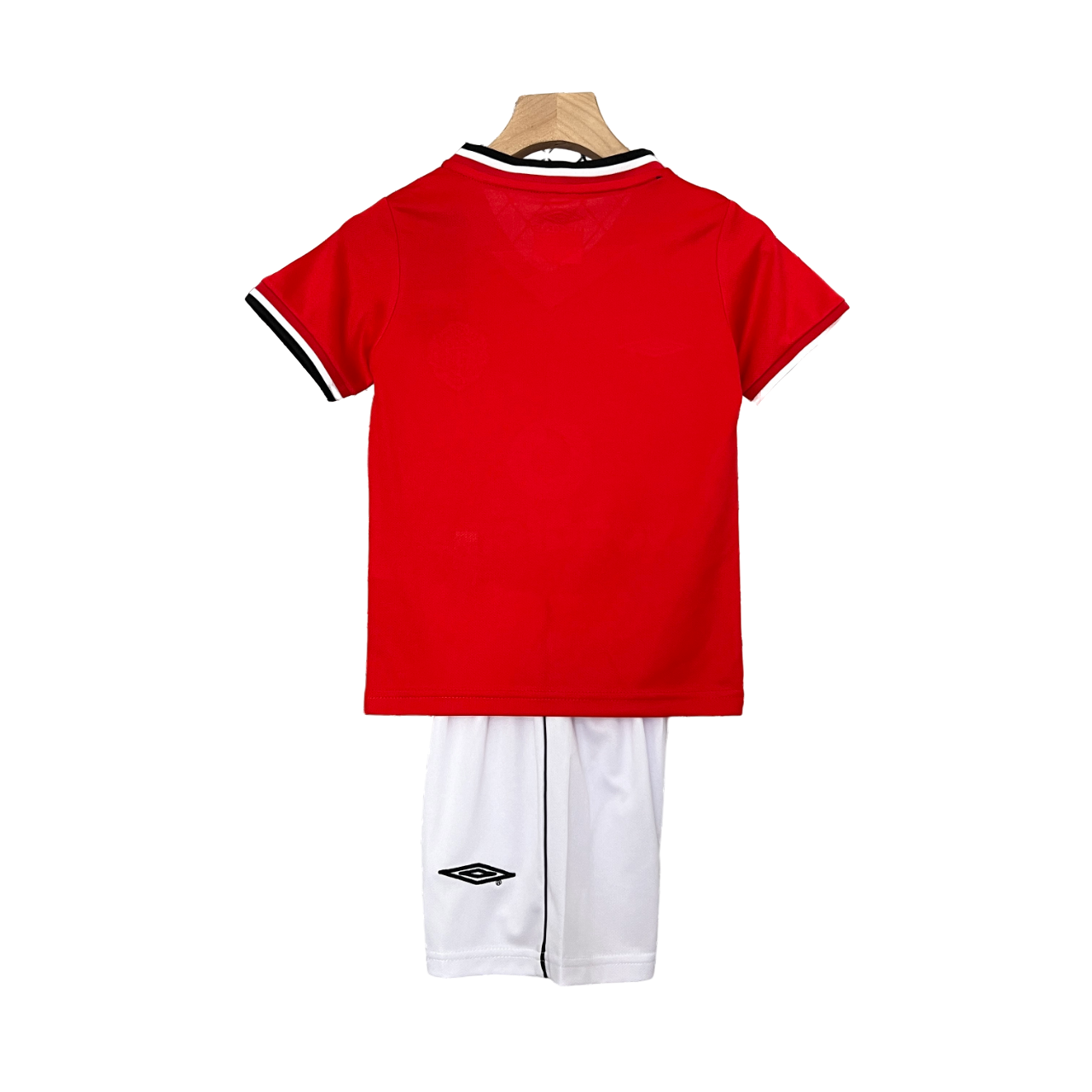 Manchester United Retro 00-01 Kids Home (Free Personalisation)