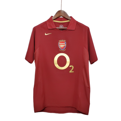 Arsenal Retro 2005/06 Arsenal Home (Free Personalisation)