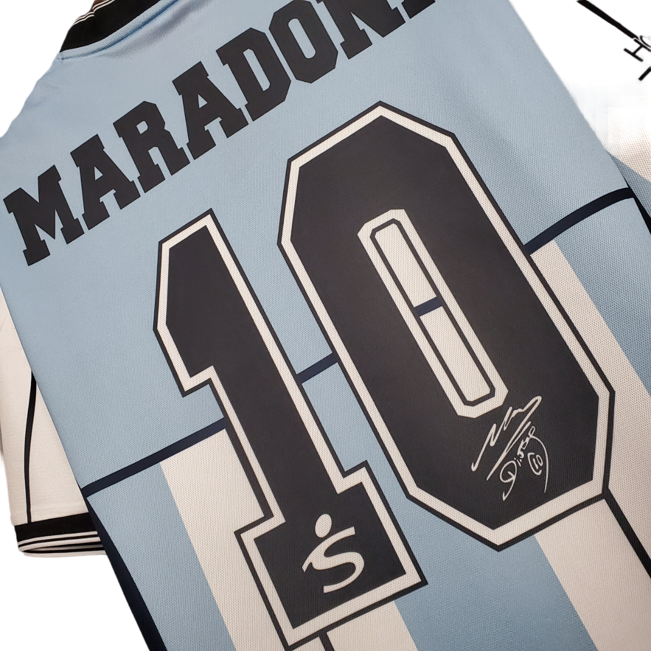 Argentina Retro 2001 Maradona #10 Commemorative Edition (Free Personalisation)