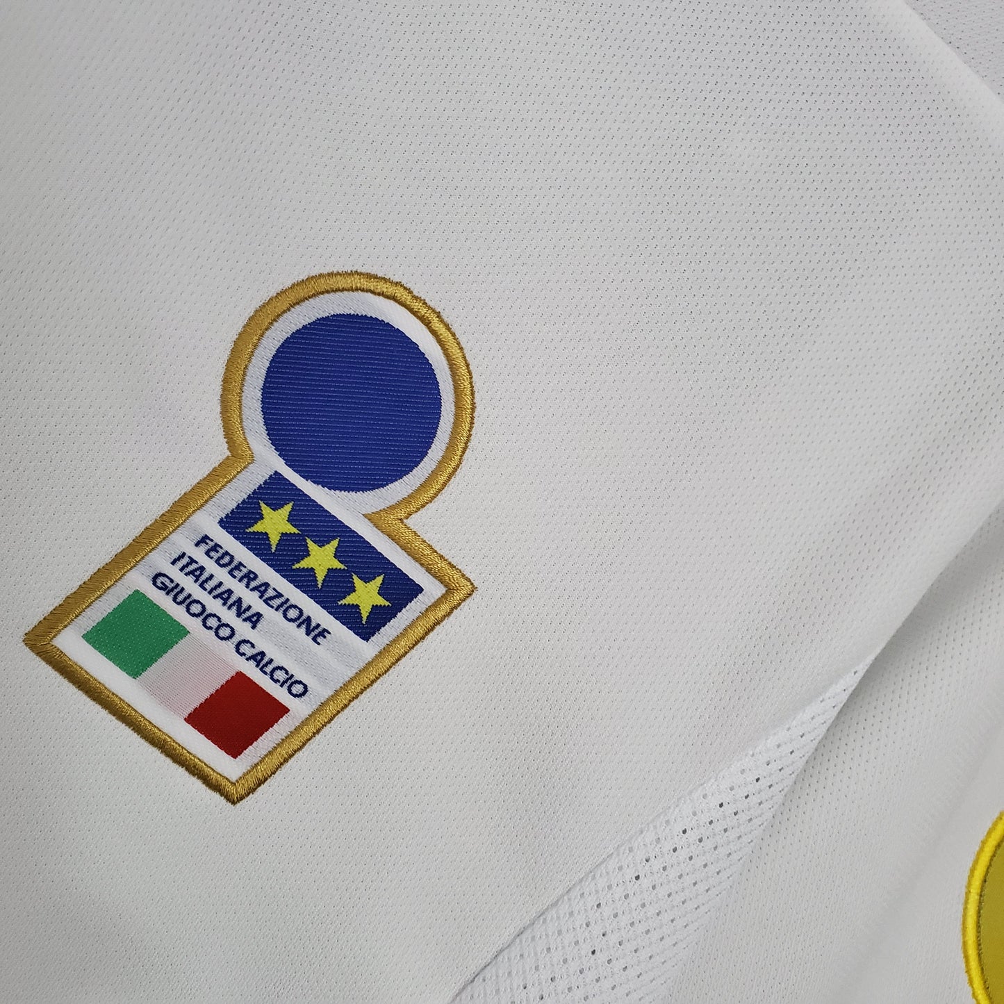 Italy Retro 1996 Away (Free Personalisation)
