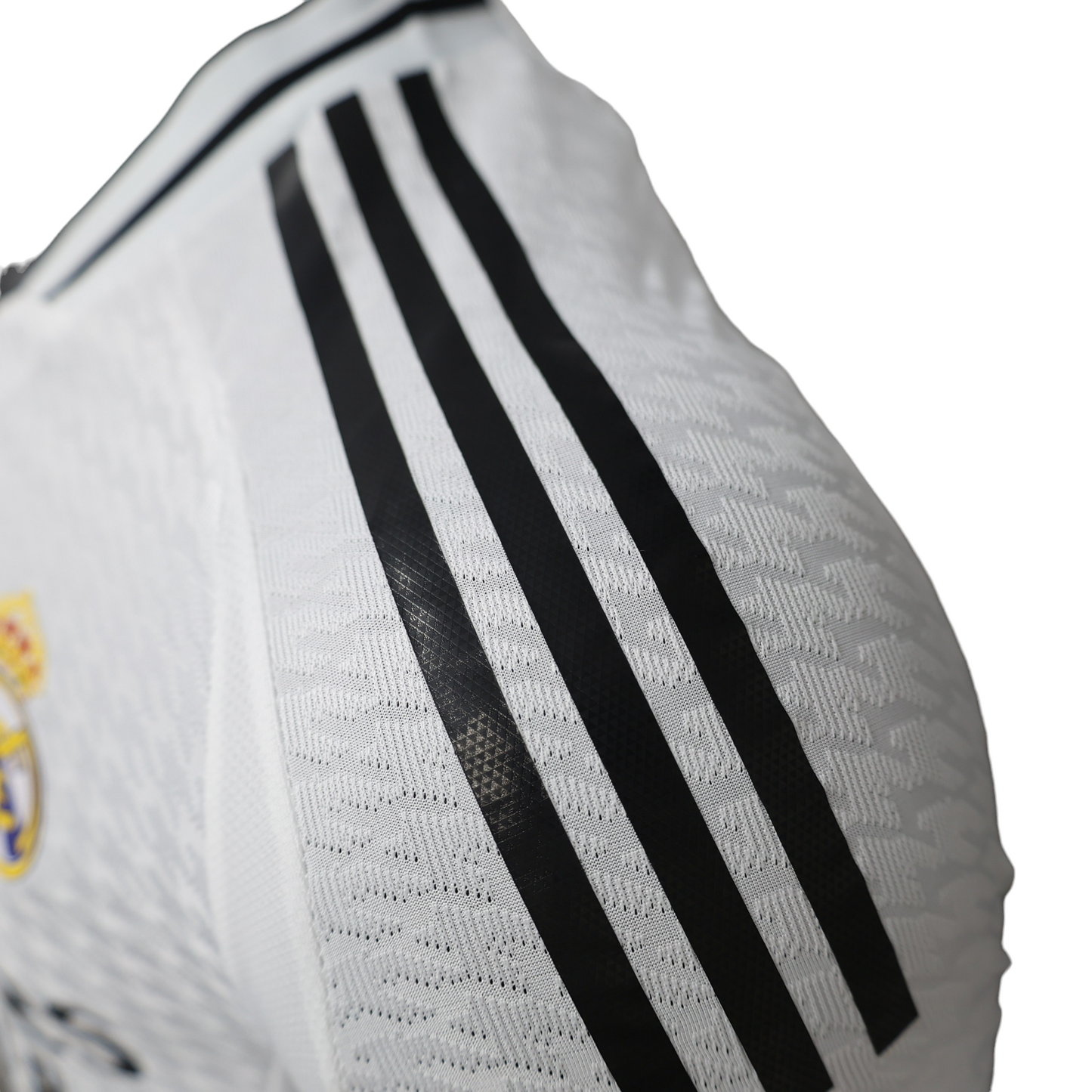 Real Madrid 24/25 Player Version Home (Free Personalisation)