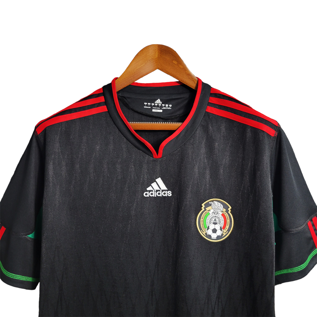 Mexico Retro 2010 Away (Free Personalisation)