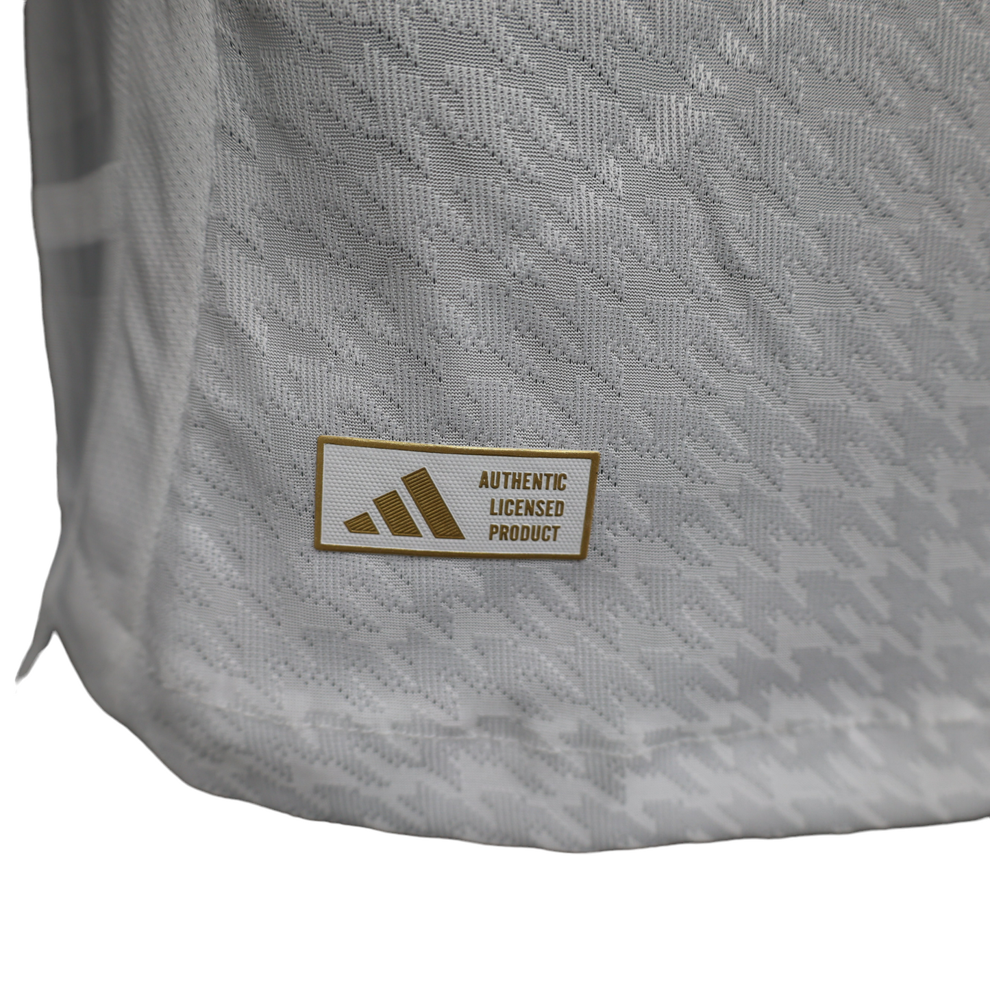 Real Madrid 24/25 Player Version Home (Free Personalisation)