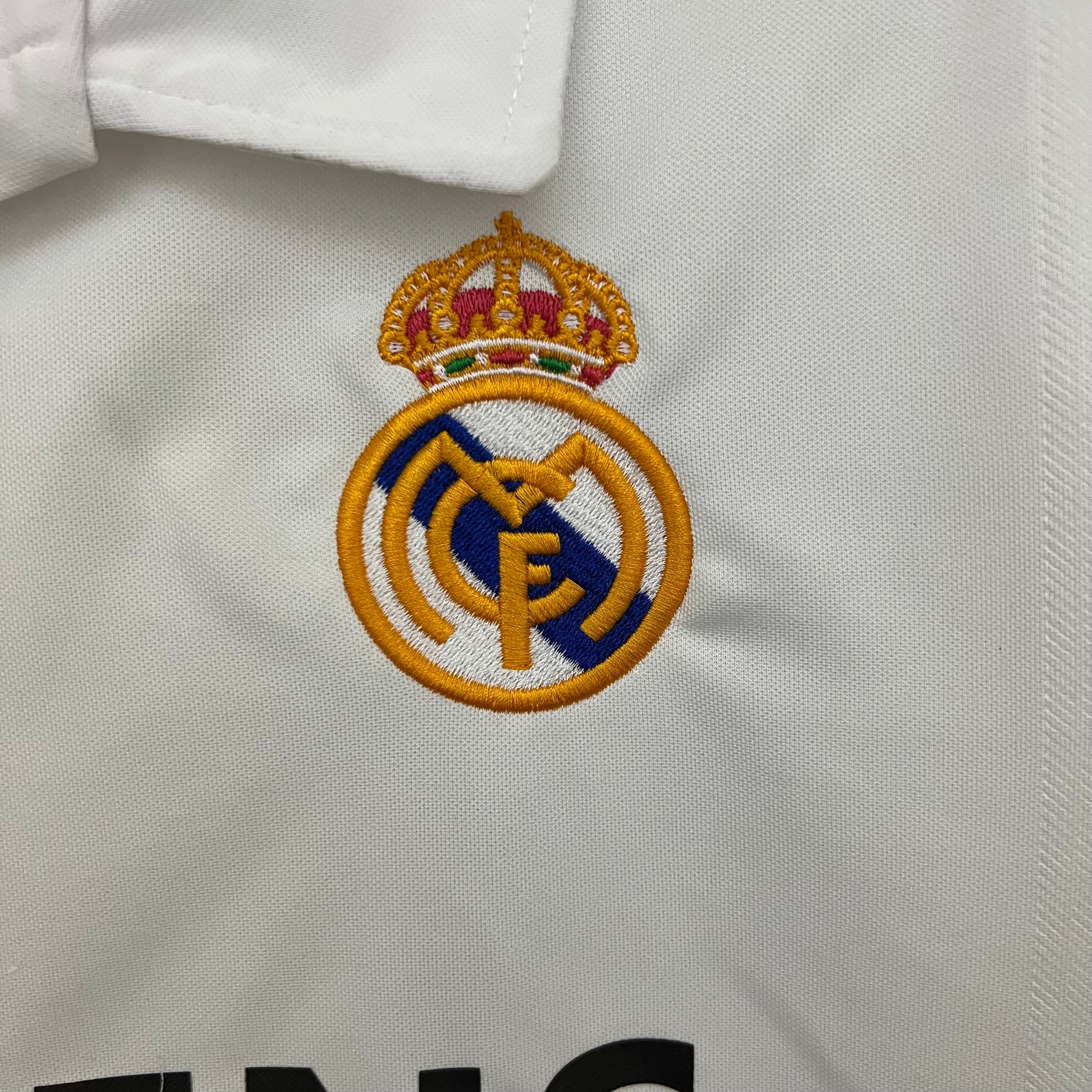 Real Madrid Retro 2002/03 Home (Free Personalisation)