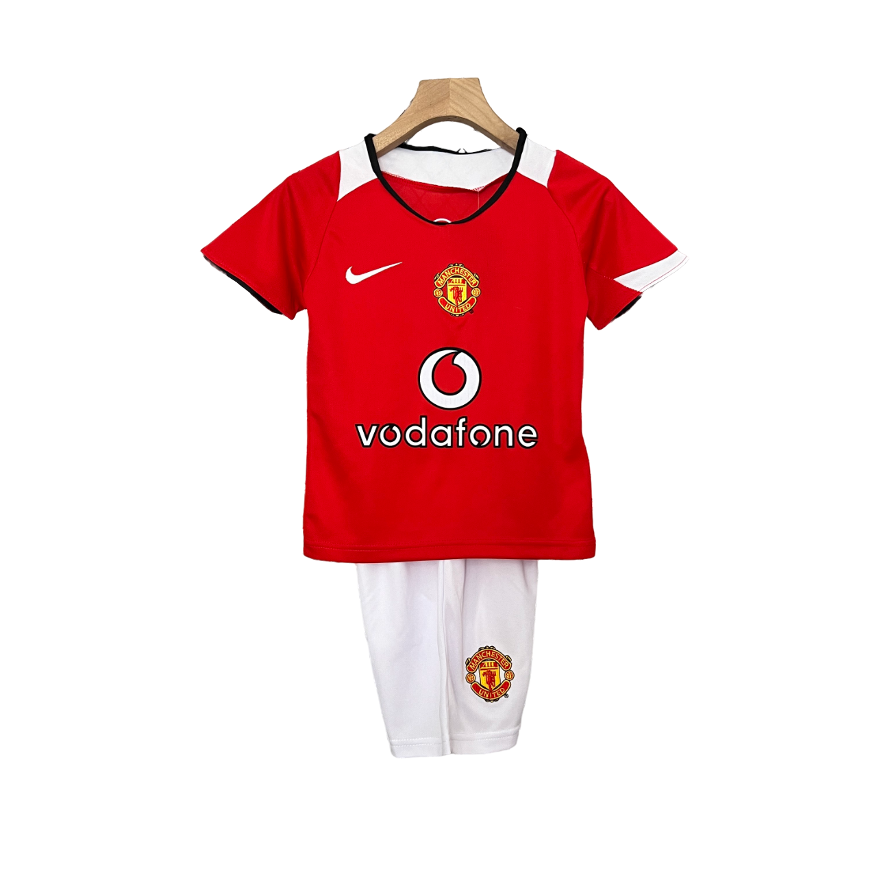 Manchester United Retro 05-06 Kids Home (Free Personalisation)