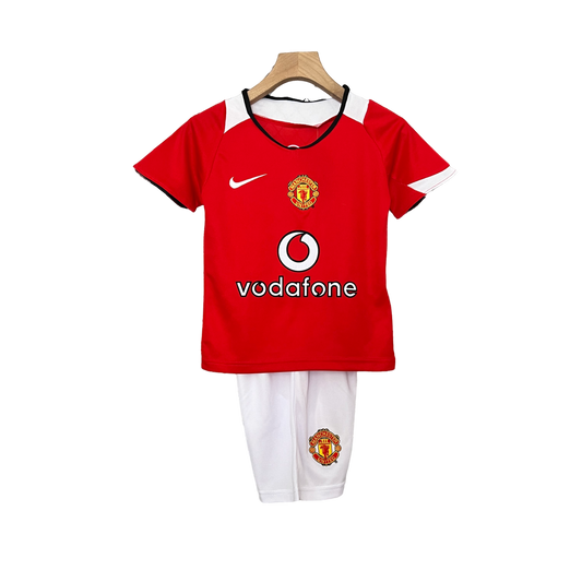 Manchester United Retro 05-06 Kids Home (Free Personalisation)