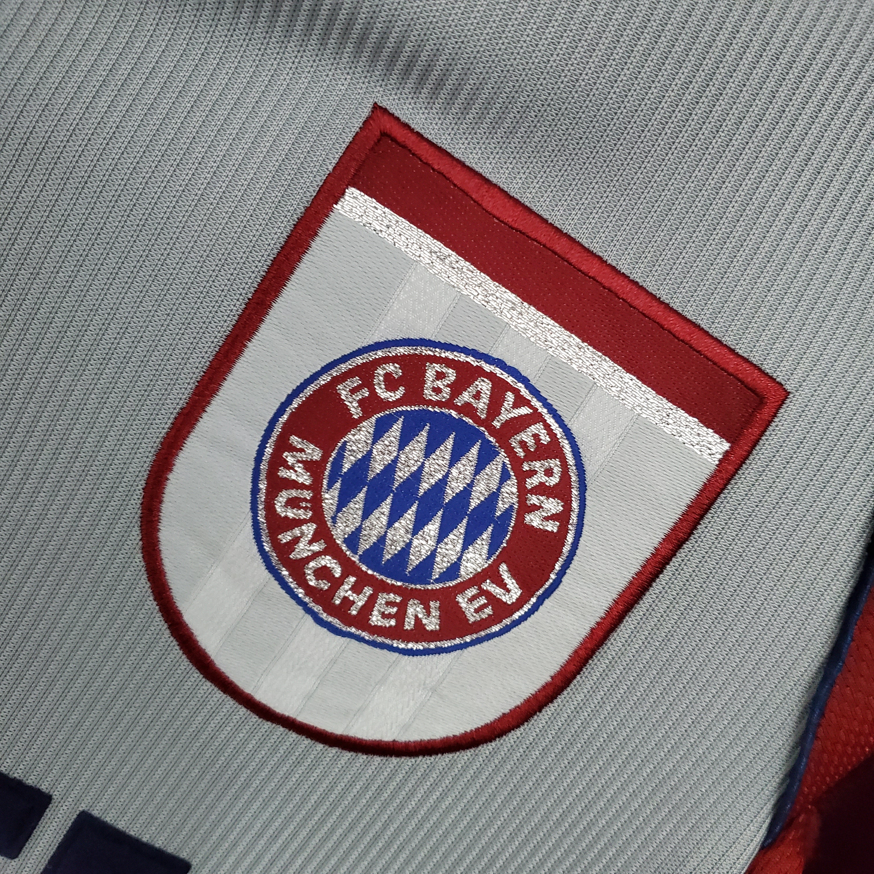 Bayern Munich Retro 1998/99 Away (Free Personalisation)