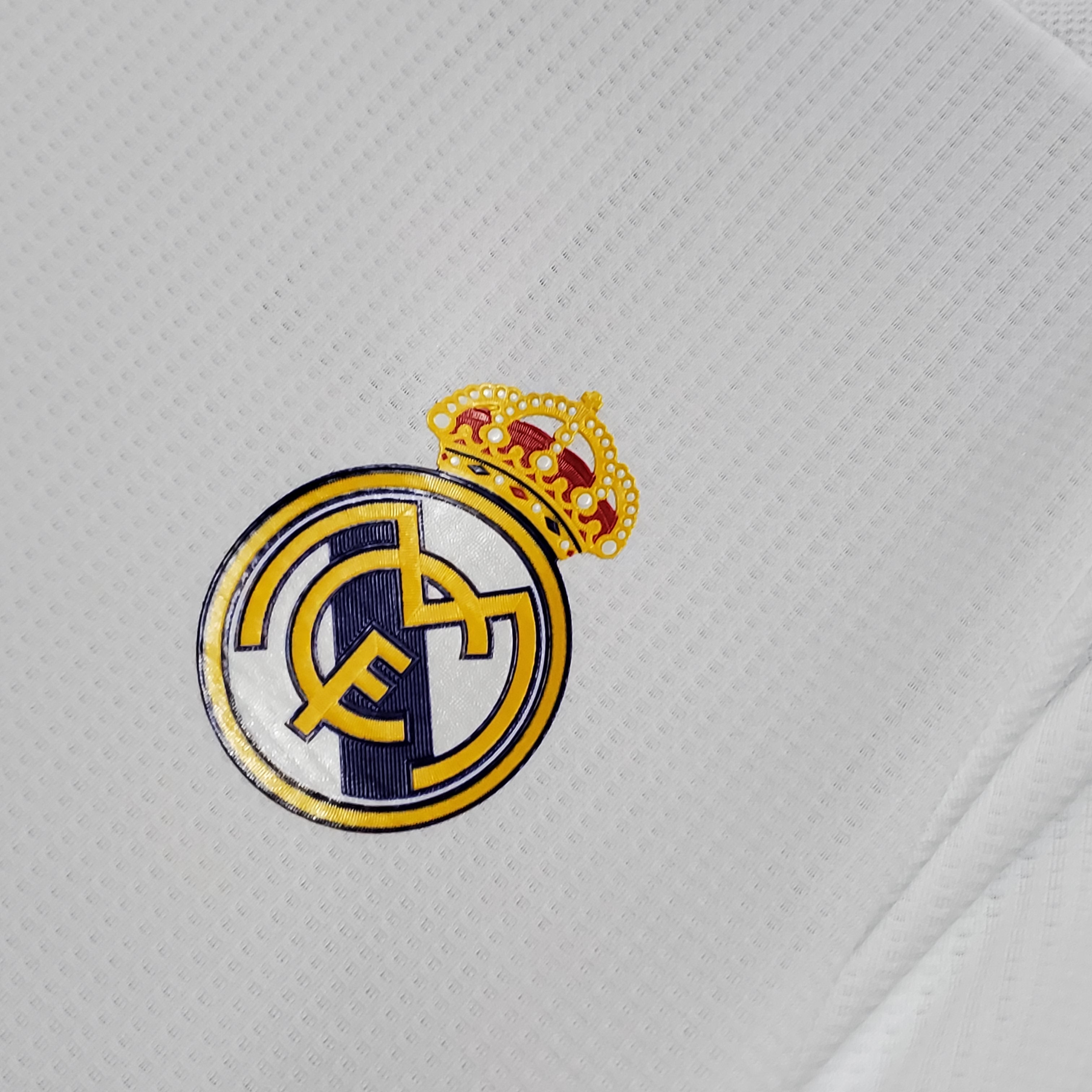 Real Madrid Retro 2015/16 Home (Free Personalisation)