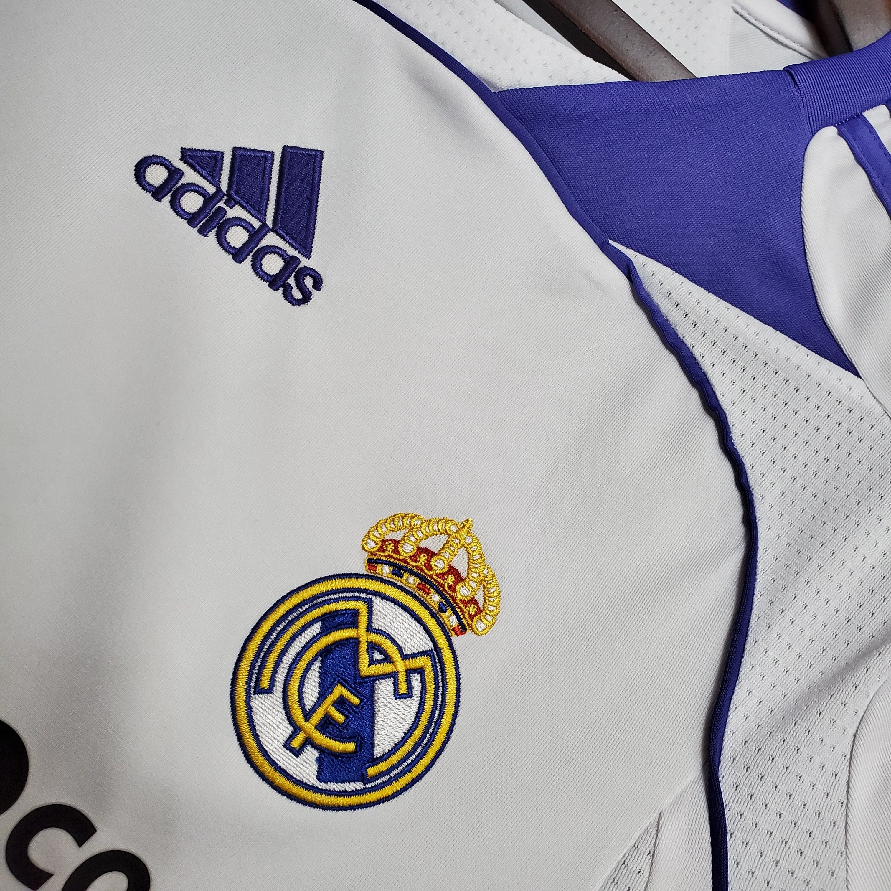 Real Madrid Retro 2007/08 Home (Free Personalisation)