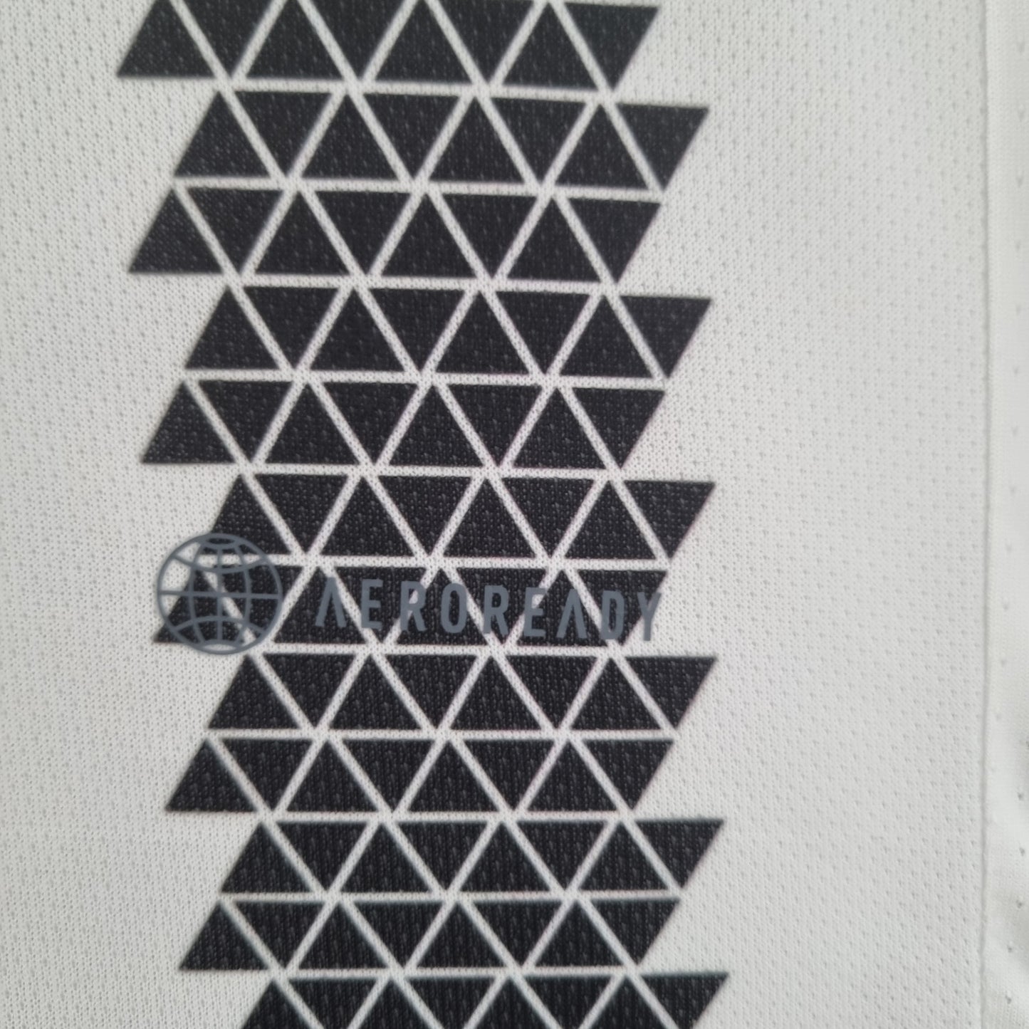 Juventus 2022/23 Home (Free Personalisation)