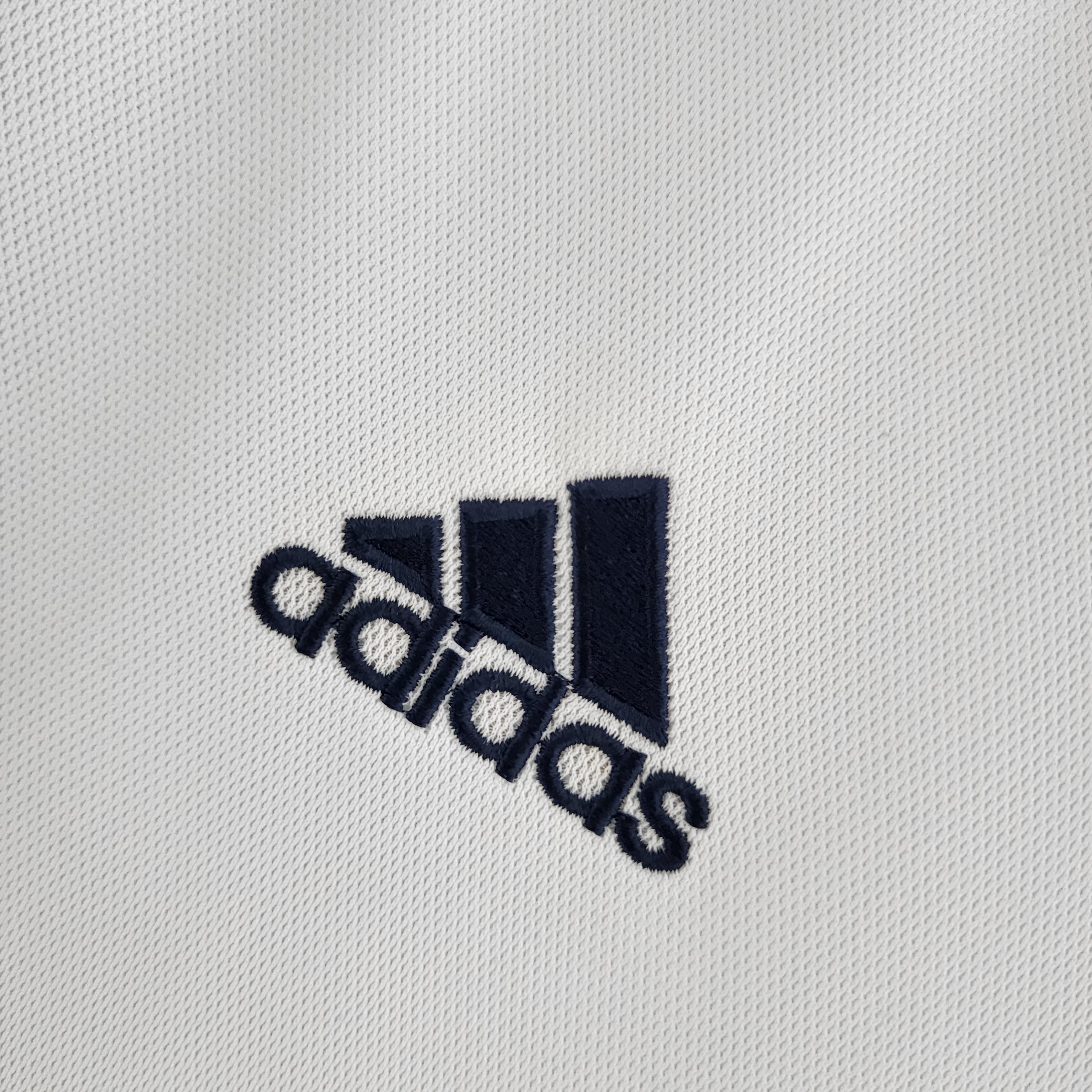 Real Madrid Retro 2000/01 Home (Free Personalisation)