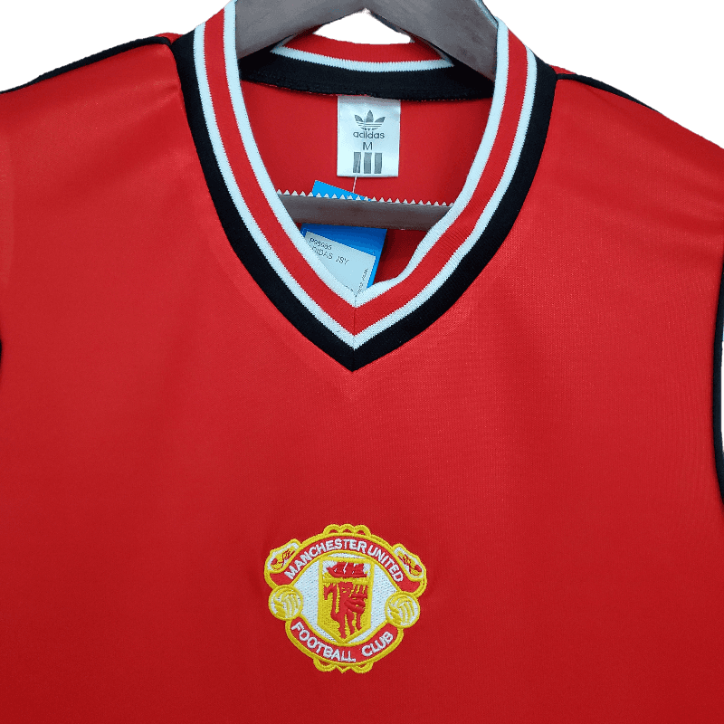 Manchester United Retro 1985/86 Home (Free Personalisation)
