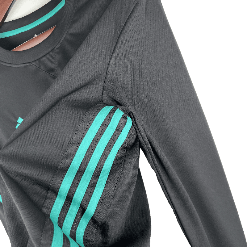 Real Madrid Retro 2017/18 Away Long Sleeve (Free Personalisation)