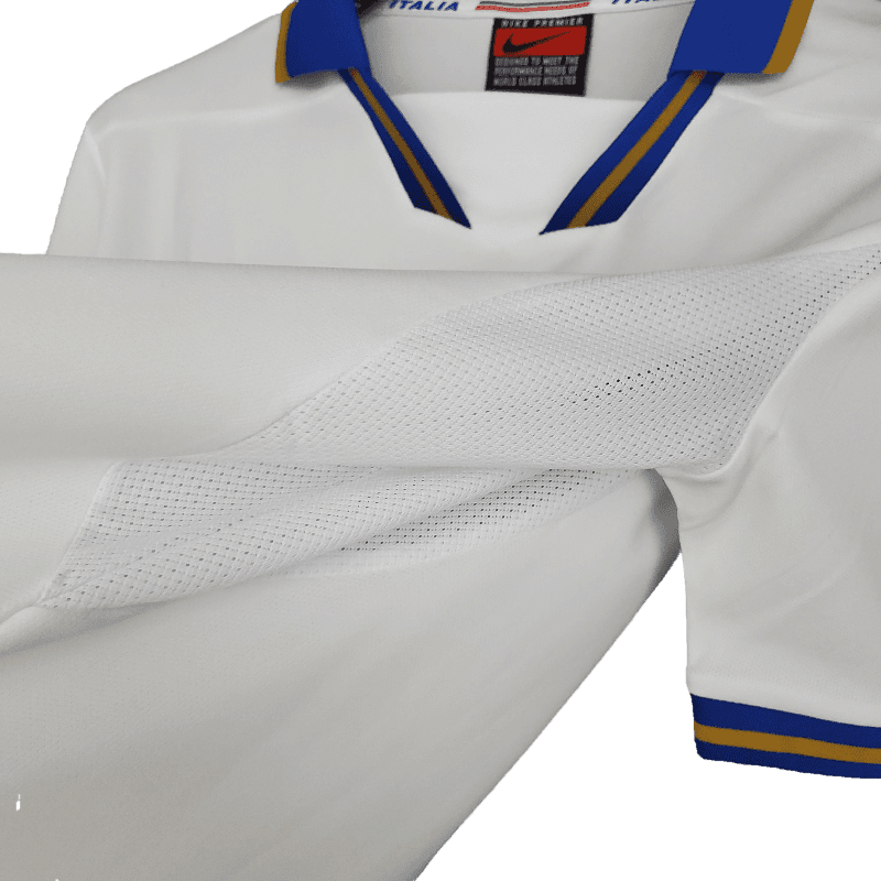 Italy Retro 1996 Away (Free Personalisation)