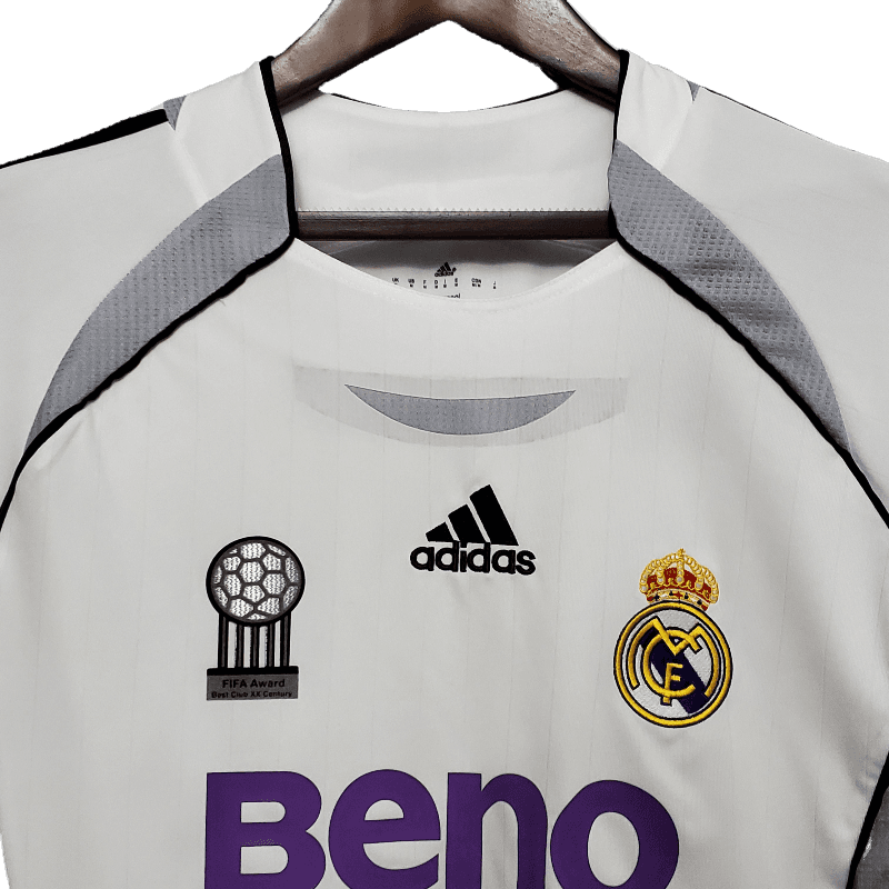 Real Madrid Retro Long Sleeve 2006/07 Home (Free Personalisation)