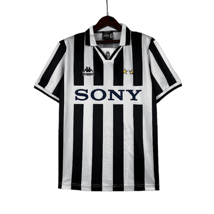 Juventus Retro 1996/97 Home (Free Personalisation)