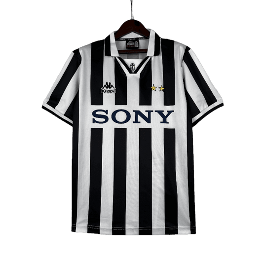 Juventus Retro 1996/97 Home (Free Personalisation)