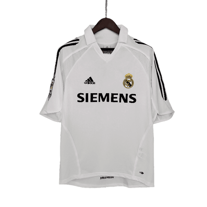 Real Madrid Retro 2005/06 Home (Free Personalisation)