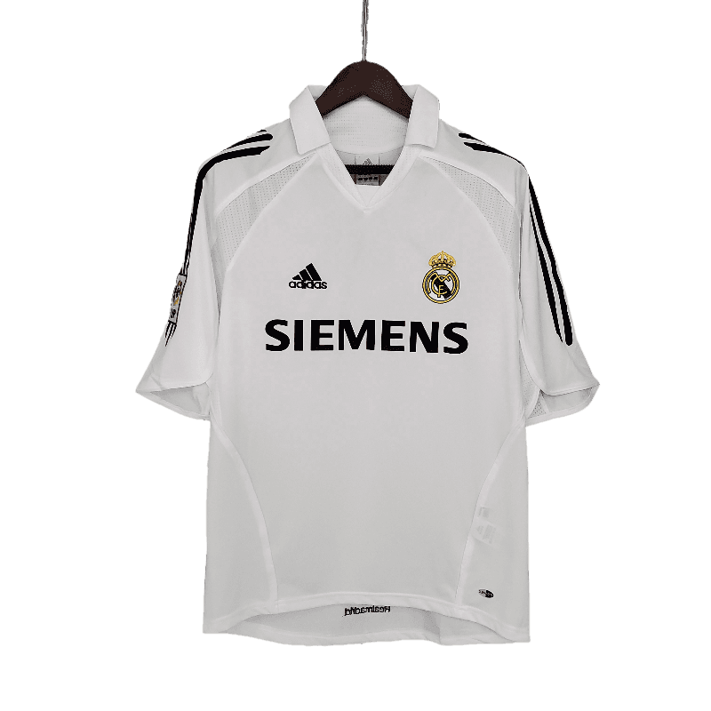 Real Madrid Retro 2005/06 Home (Free Personalisation)