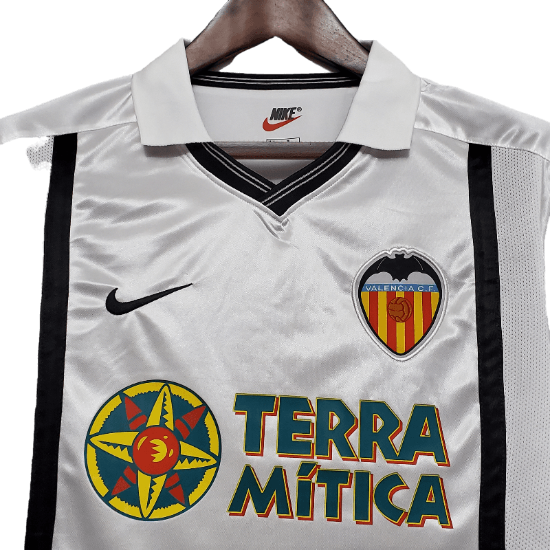 Valencia Retro 2001 Home (Free Personalisation)