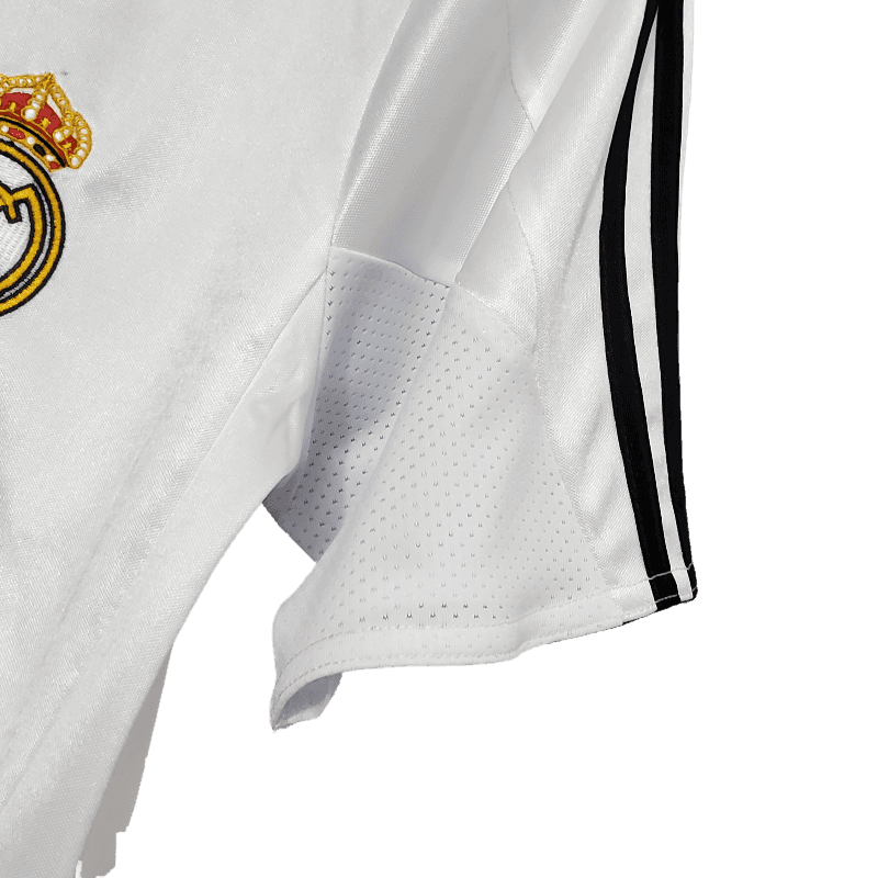 Real Madrid Retro 2004/05 Home (Free Personalisation)