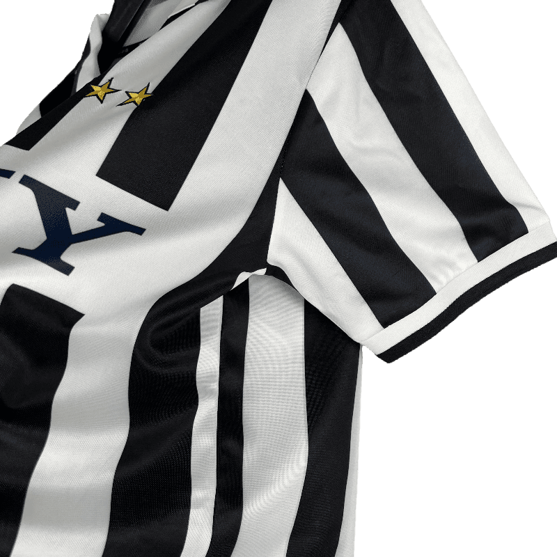 Juventus Retro 1996/97 Home (Free Personalisation)