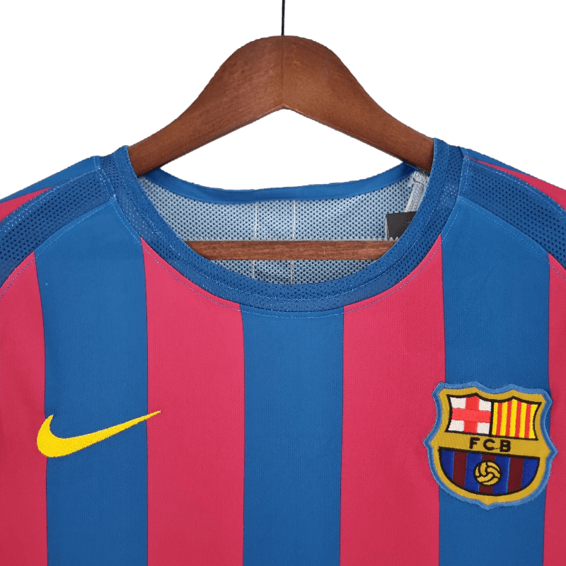 Barcelona Retro 2005/06 Long Sleeve Home (Free Personalisation)