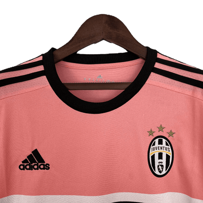 Juventus Retro 2015/16 Away (Free Personalisation)
